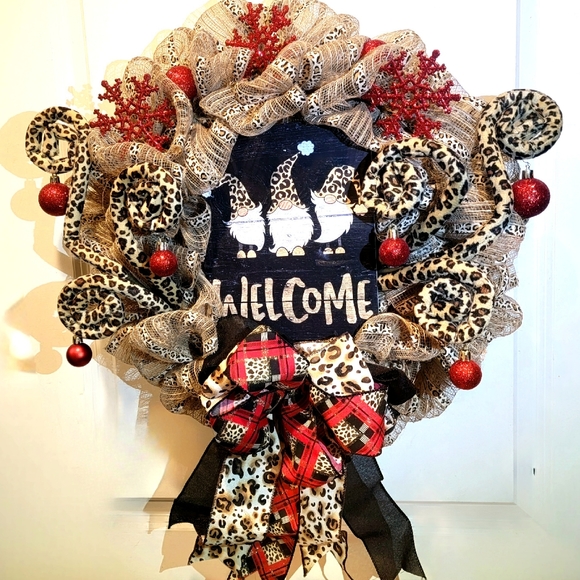 Christmas Winter Gnome Wreath Cheetah Leopard Print Deco Mesh Bow - Picture 3 of 7
